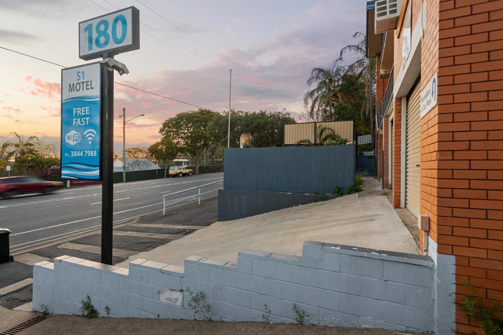 S1 Motel Brisbane Exterior photo